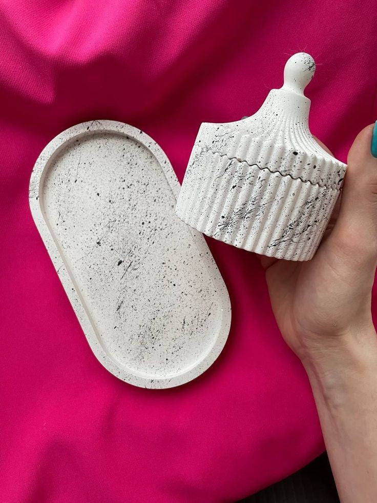 Oval Tray & Jewelry Storage Jar