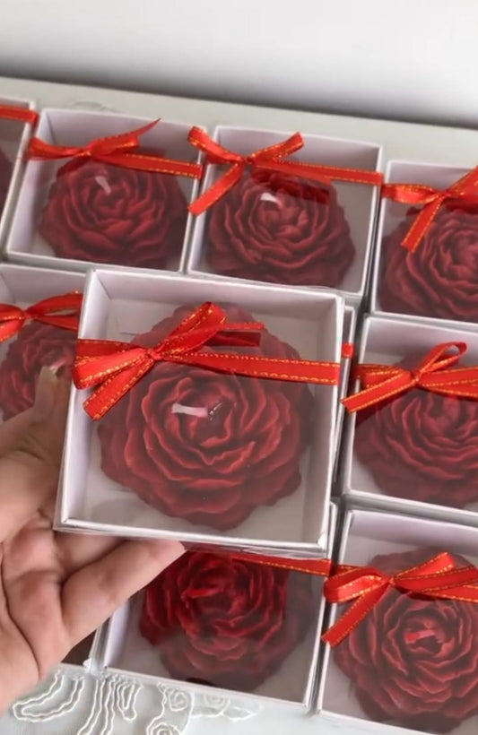 Peony Flower Scented Candle – Elegant Gift Box Packaging