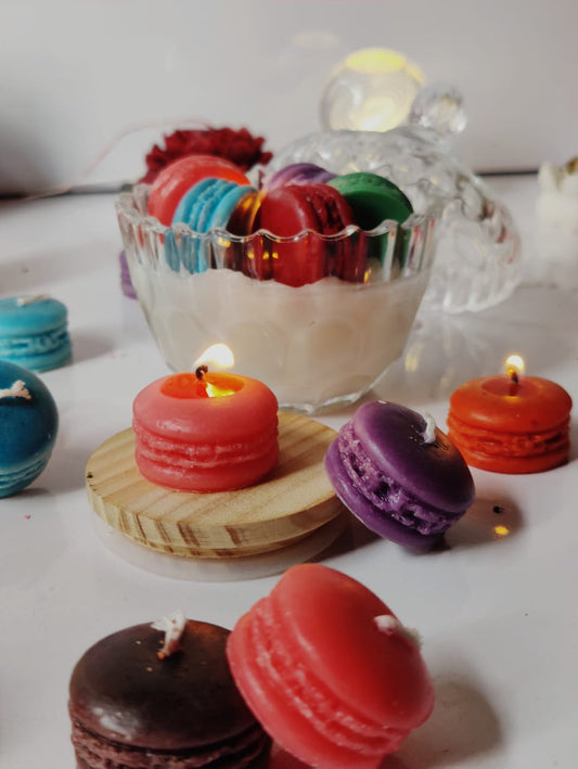 "Micron Candle – Elegant Ribbed Shell Design | Handmade Decor Candle"