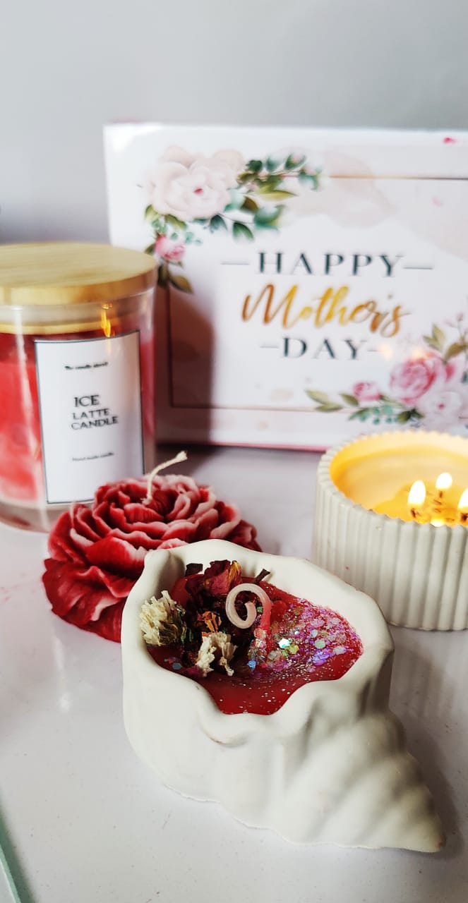 Mother’s Day Candle Gift Box