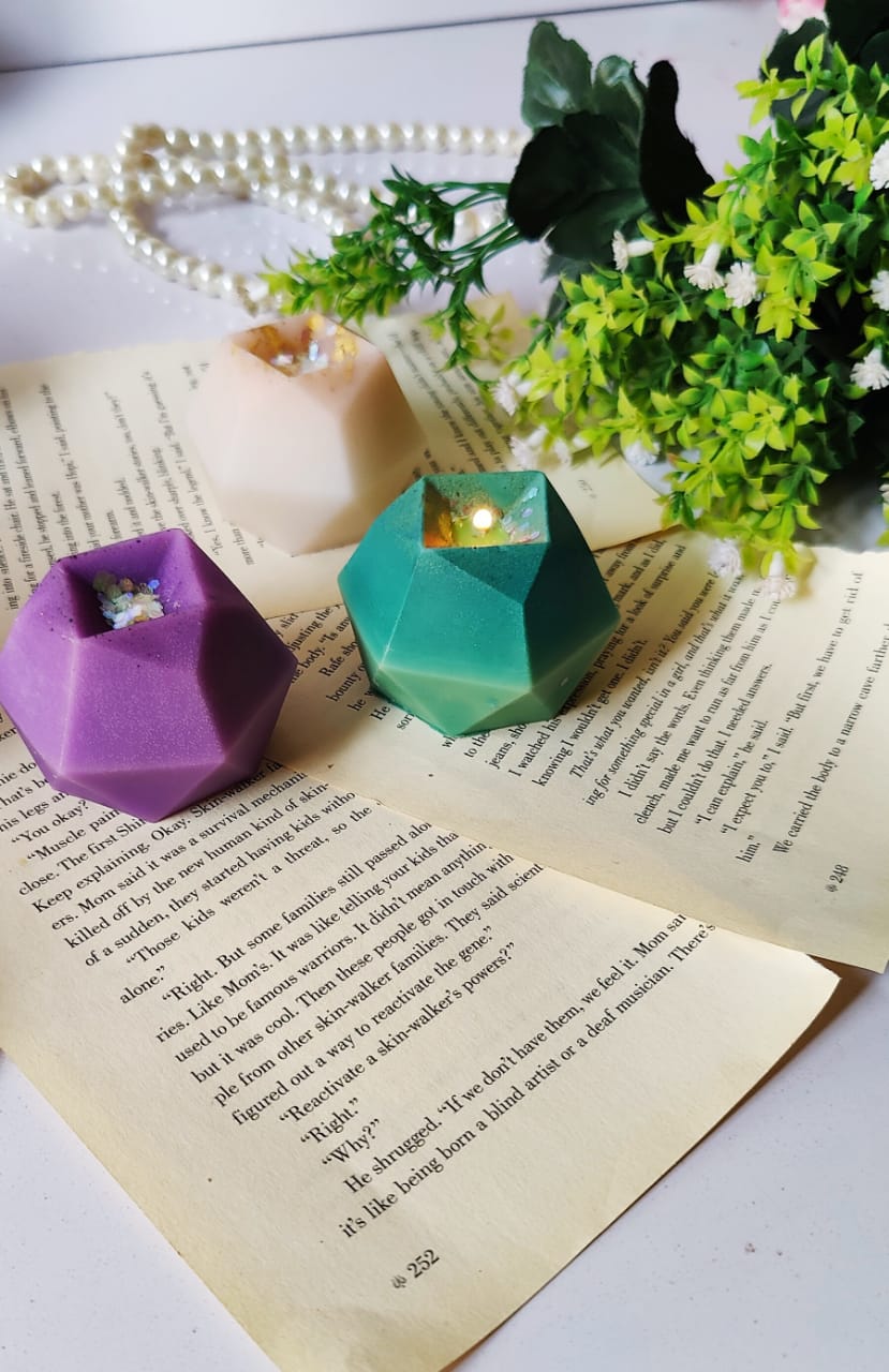 Diamond Candle