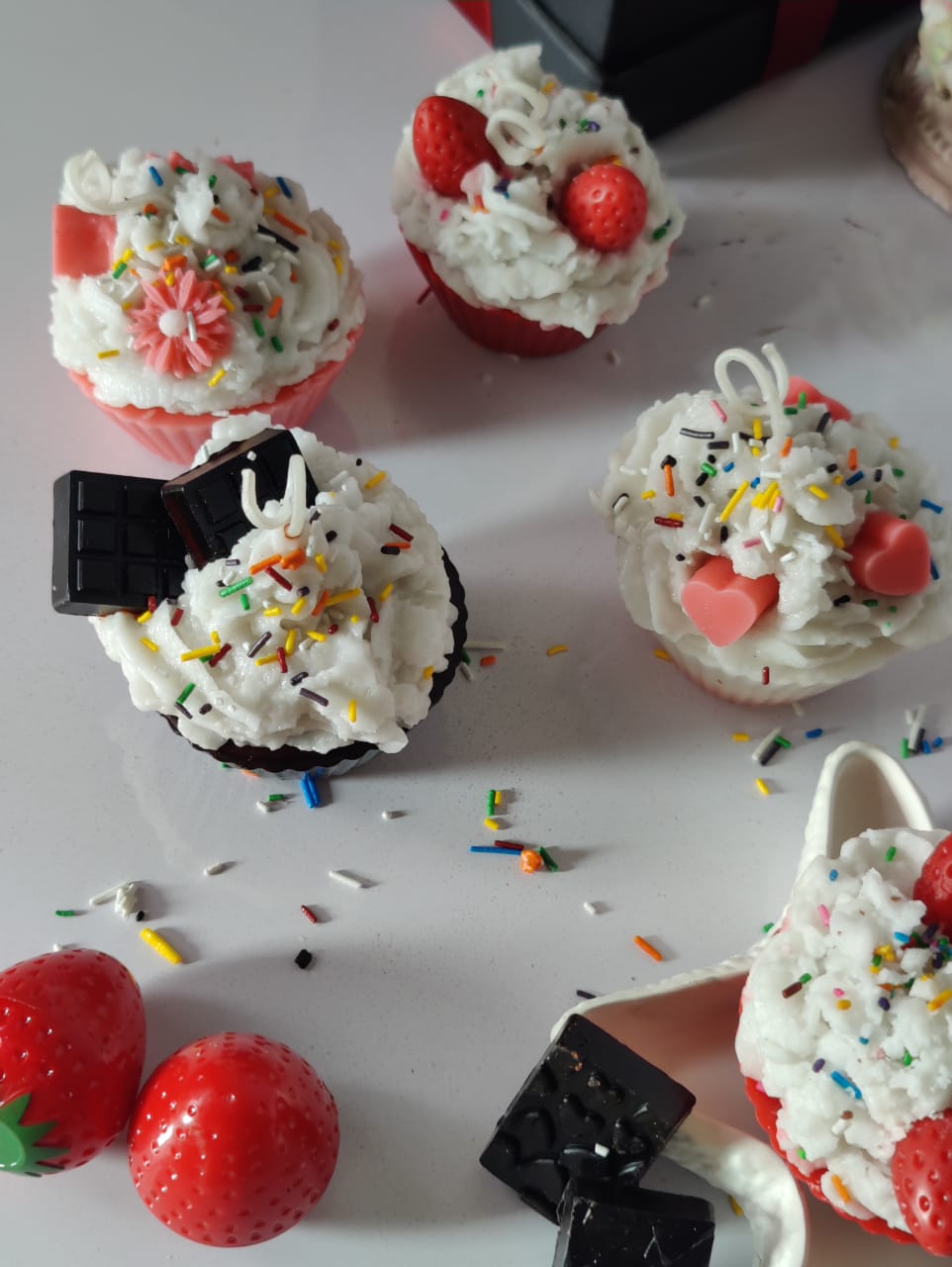 Sweet Glow – Cupcake Candles