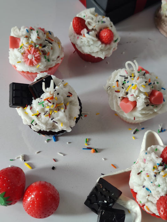Sweet Glow – Cupcake Candles