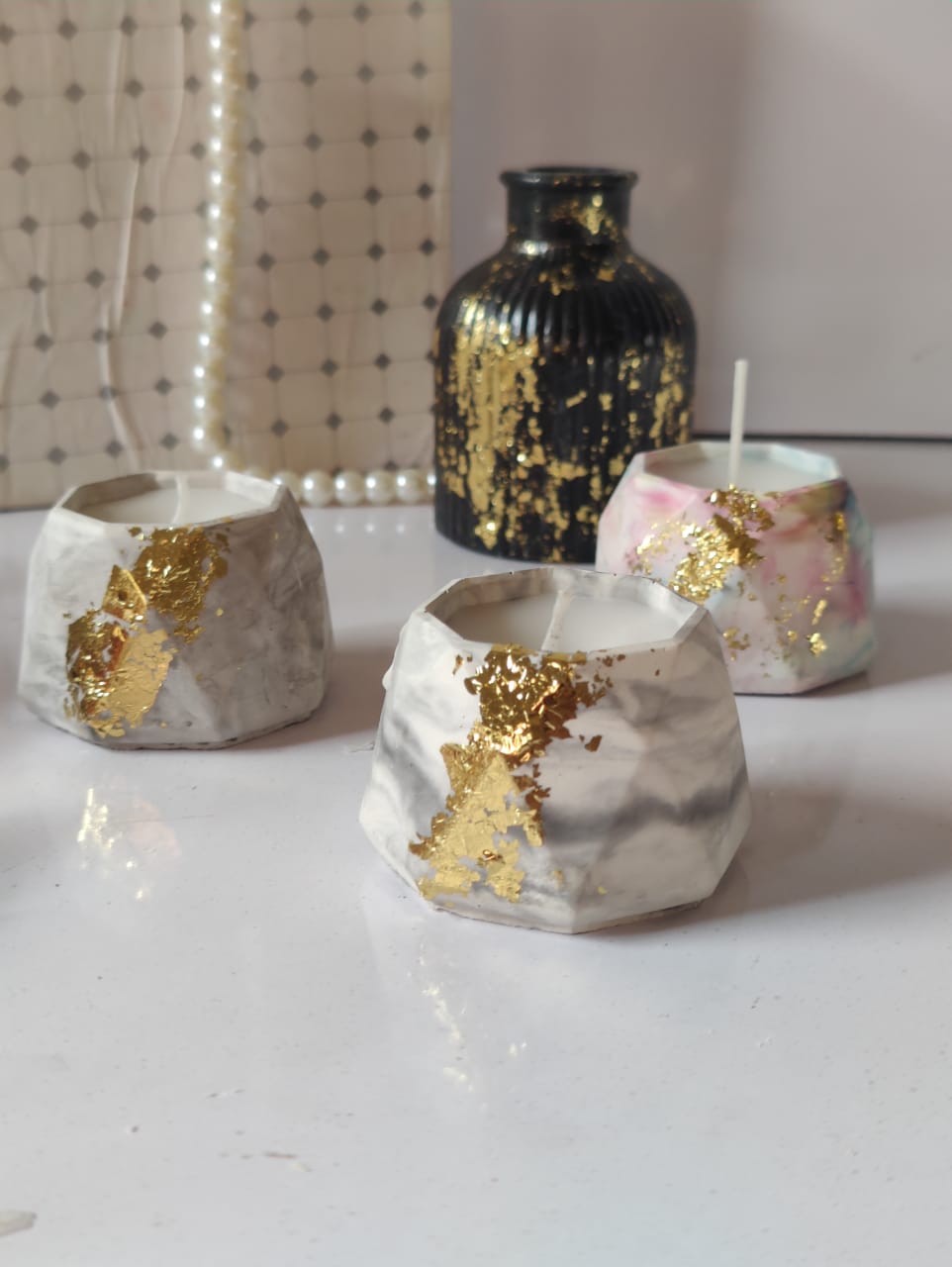 Diamond-shaped Concrete Scented