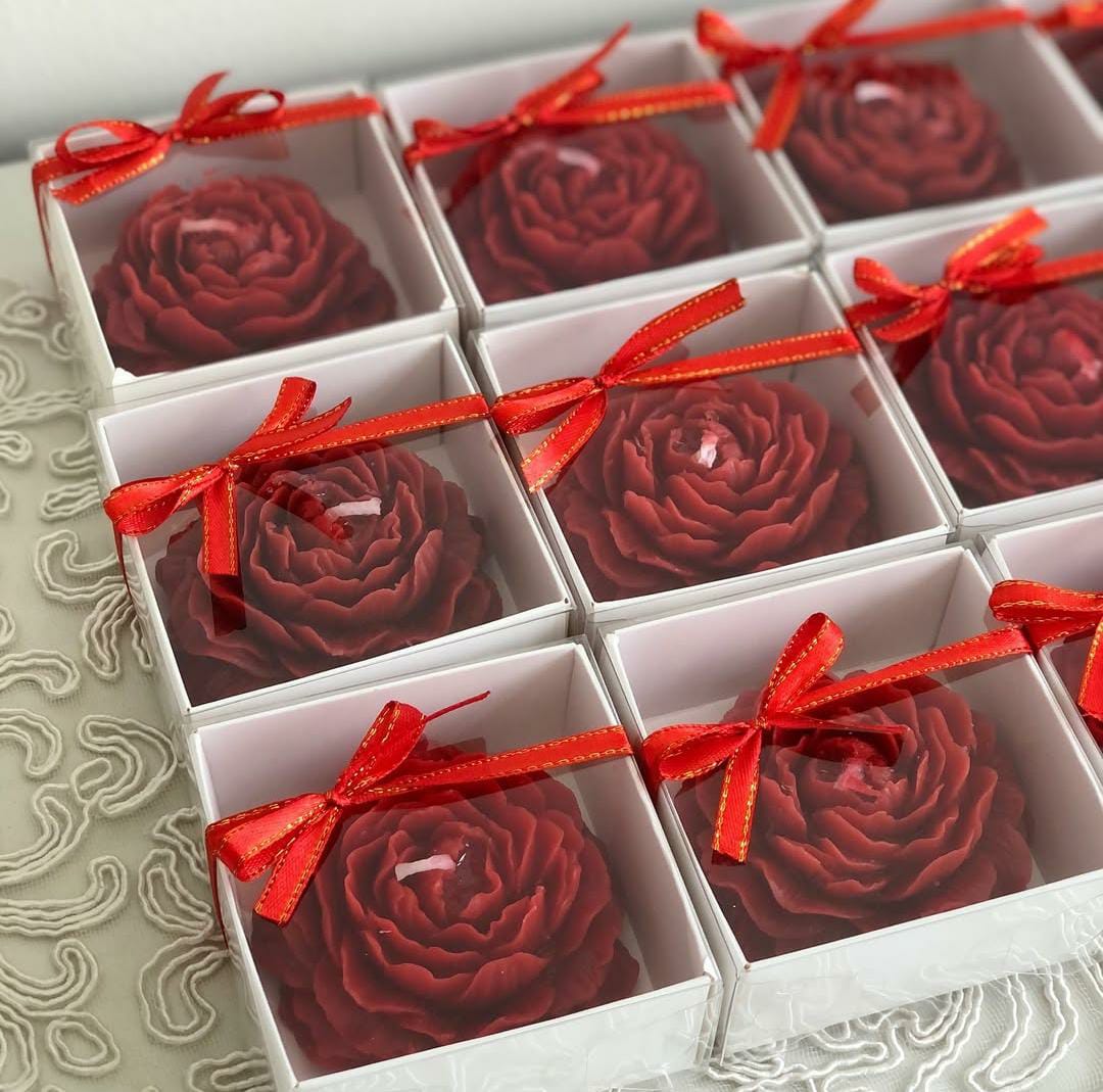 Peony Flower Scented Candle – Elegant Gift Box Packaging