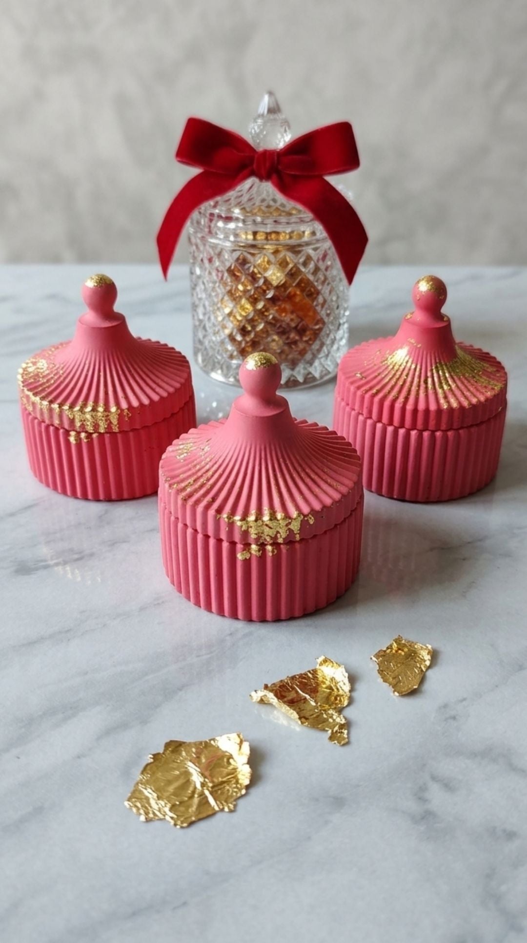 " DAISY Delight Scented Jar Candle"