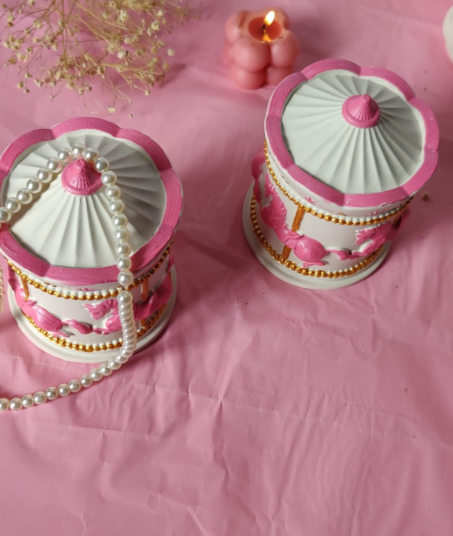 Carousel Jar – A Touch of Elegance 🎠