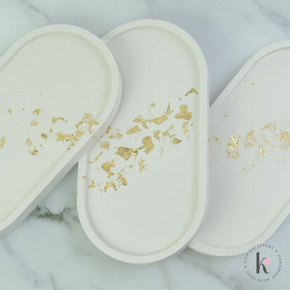 Oval Ceramic Tray – Minimal Decorative Organizer