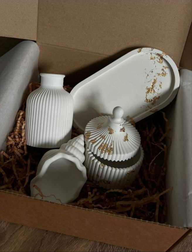 Elegant Trinket Jar & Tray Set