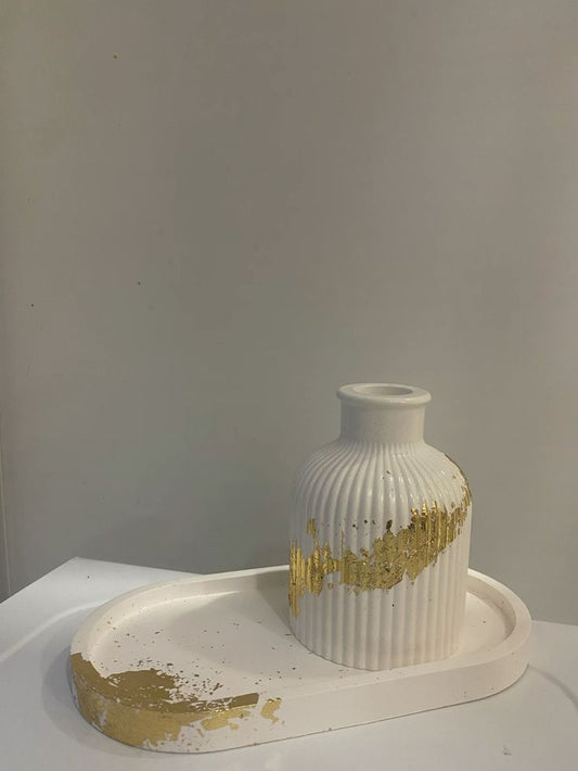 Mini Vase with Oval Tray Ceramic Set