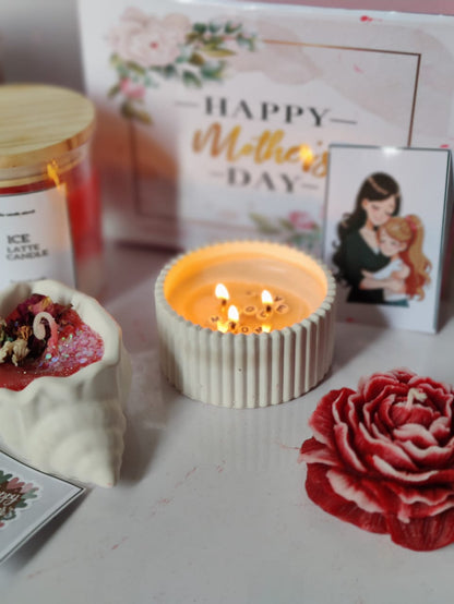 Mother’s Day Candle Gift Box