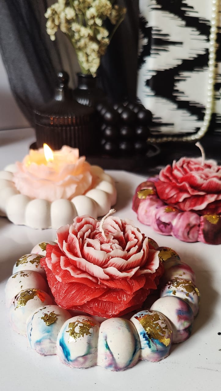 Peony Candle with  Bubble Tray