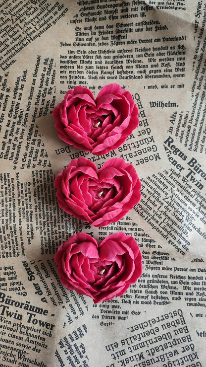 LOVE FLOWER CANDLE