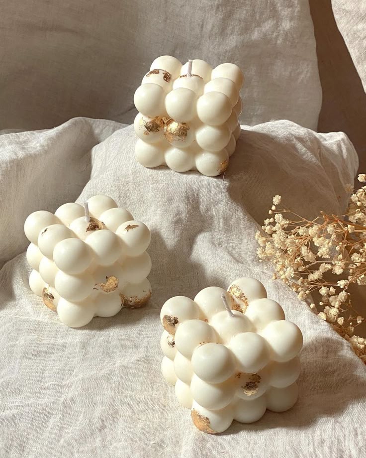 Big Bubble Candle – Gold Flake