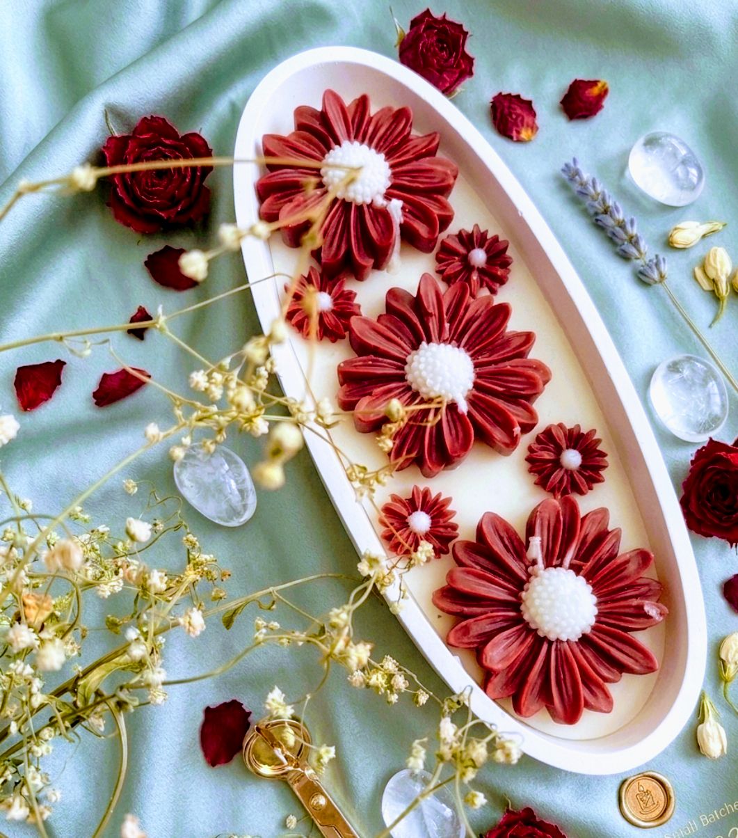 DAISY Dream Floral Candle