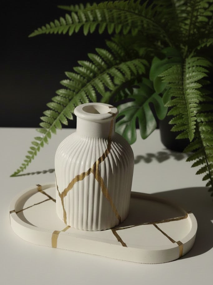 Decor Duo (Tray + Vase)