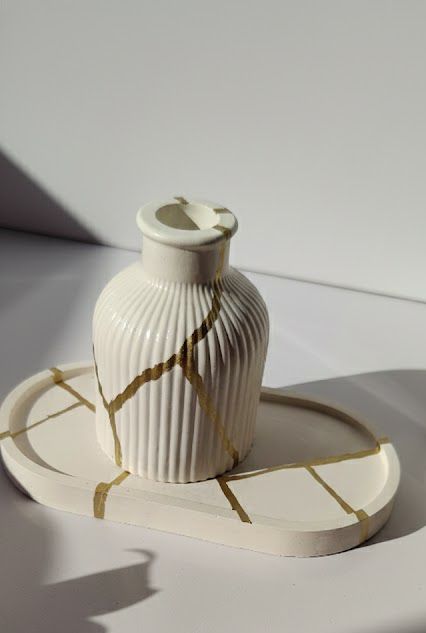 Decor Duo (Tray + Vase)