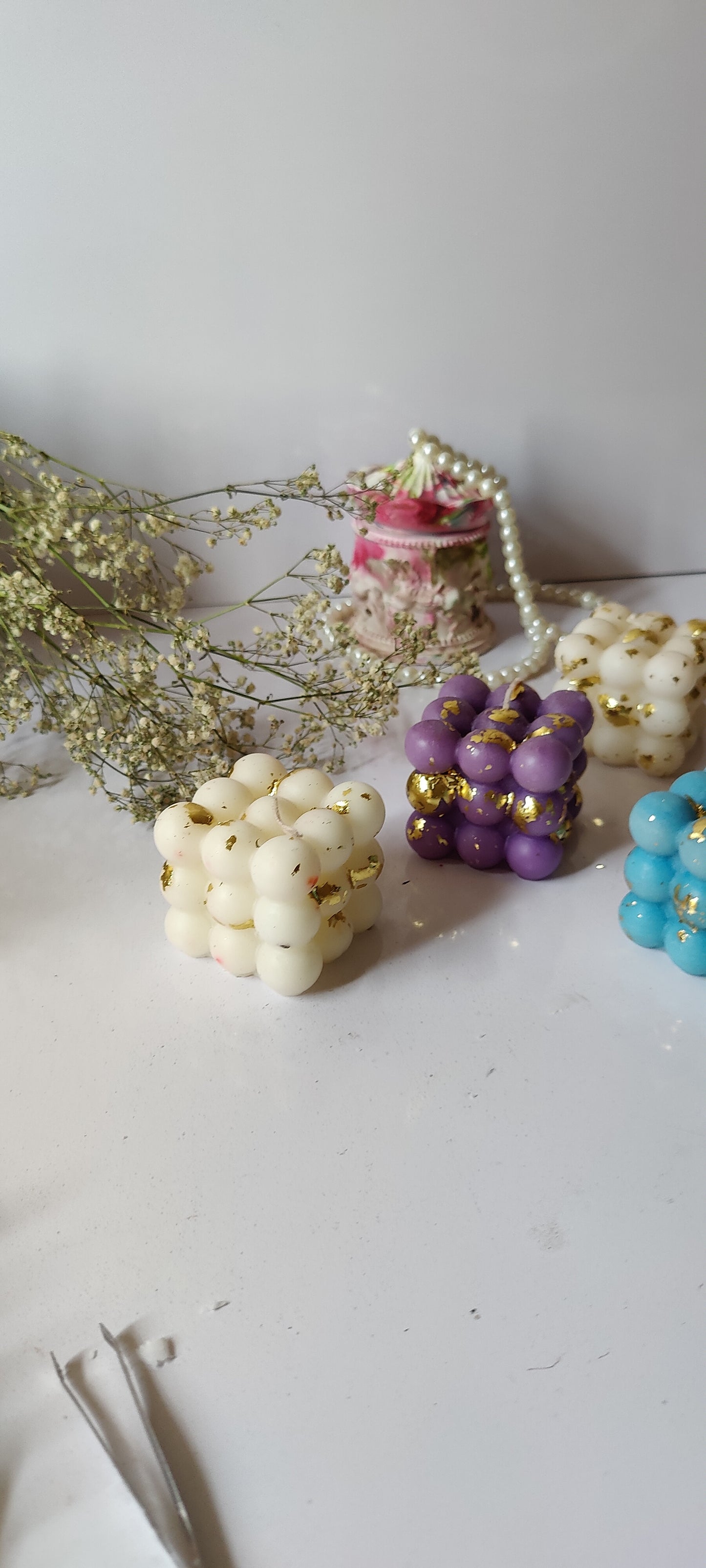 Big Bubble Candle – Gold Flake