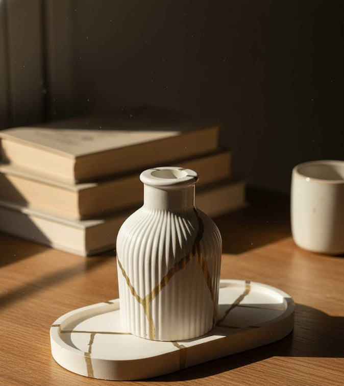 Decor Duo (Tray + Vase)