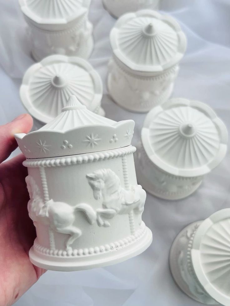 Carousel Jar – A Touch of Elegance 🎠