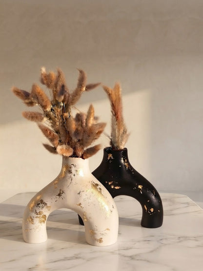 Half donut vase