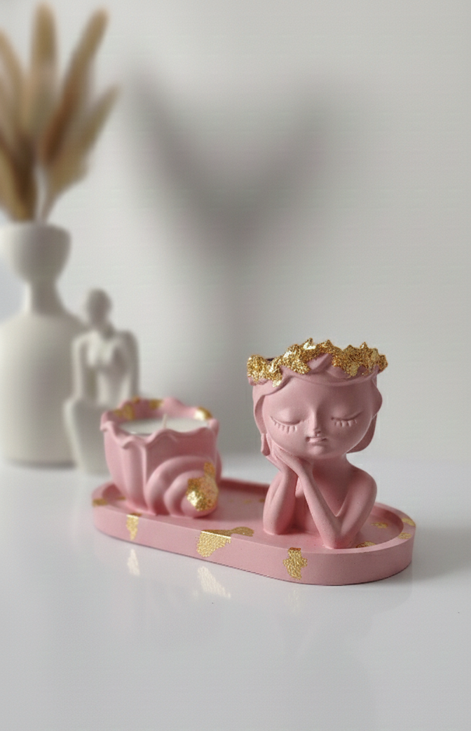 Seashell tray |  sleeping girl