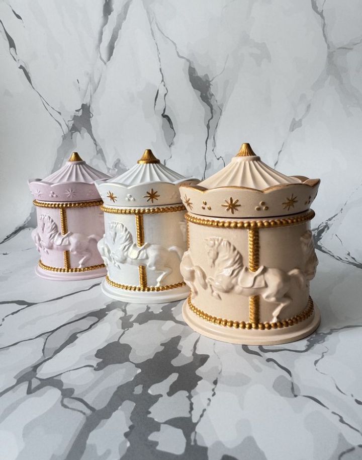Elegant Carousel Ceramic Jar candle