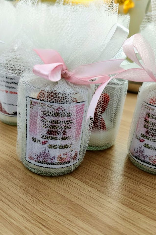 Macaron|strawberry jar with packing| Birthday| announcement
