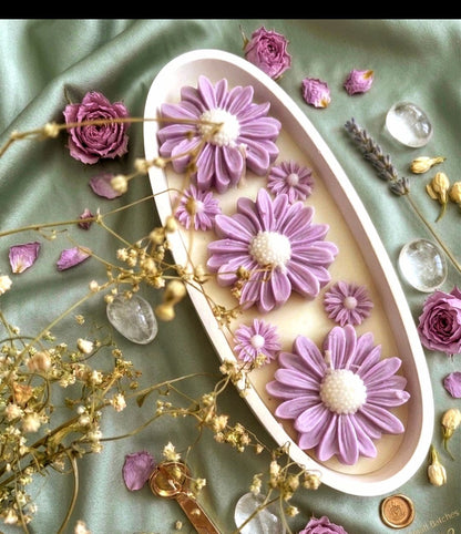 DAISY Dream Floral Candle