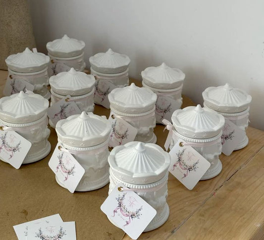 Carousel Jar – A Touch of Elegance 🎠