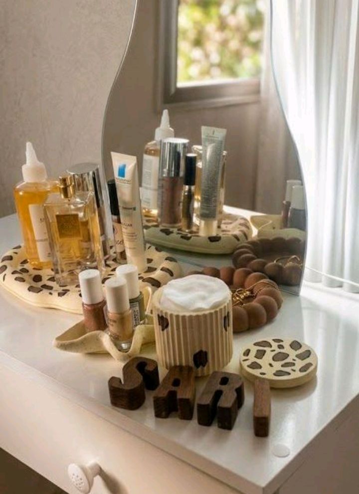 Aesthetic vanity decor set