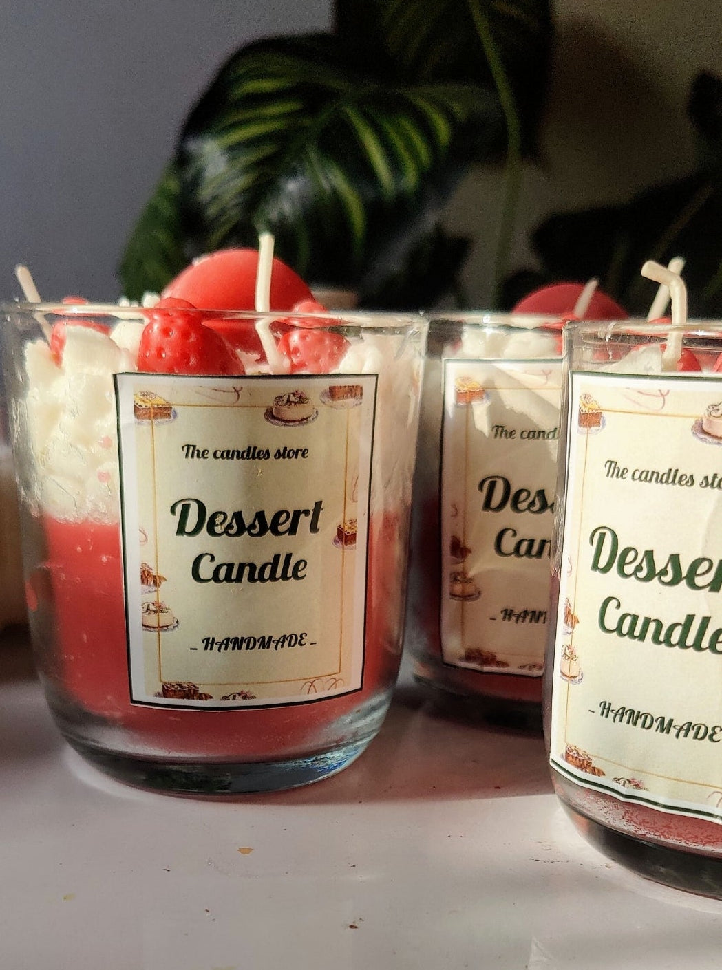 Dessert Scented Candle – Sweet & Cozy Home Fragrance”